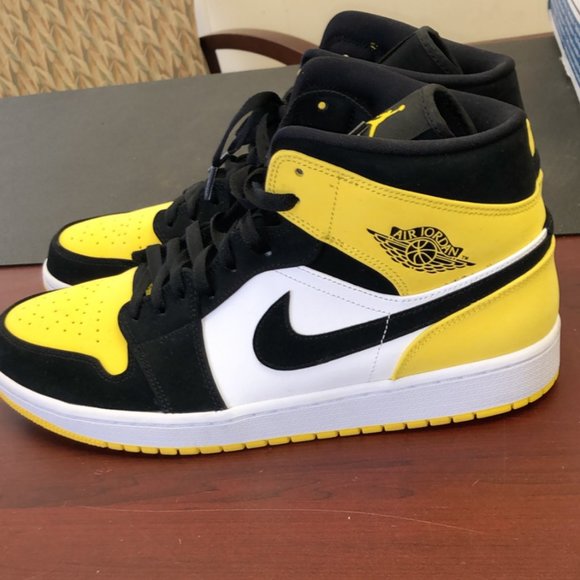 mens air jordan 1 high yellow toe black - Picture 2 of 4